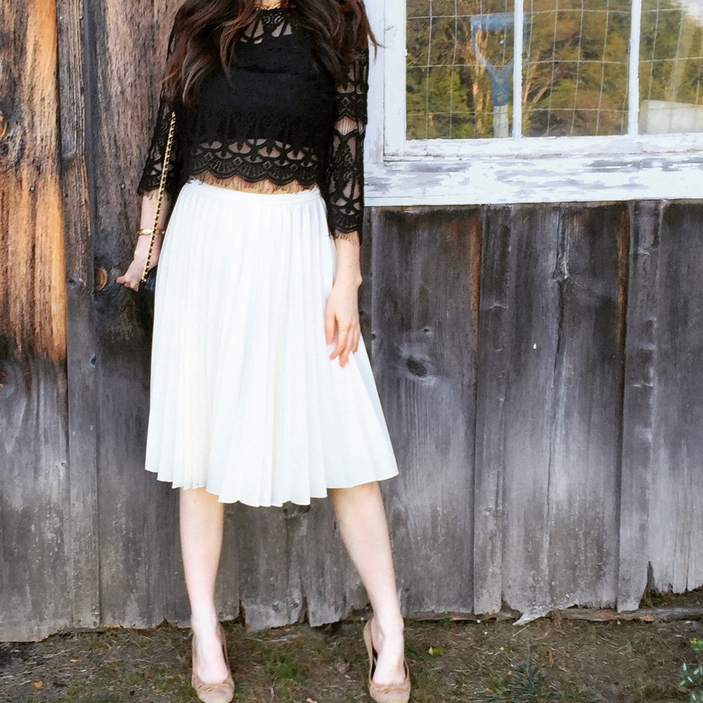 Zio New York pleated skirt.